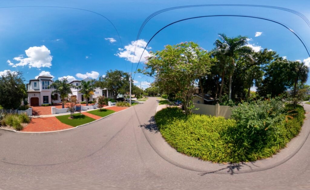 So sánh Camera An Ninh 180 Độ và 360 Độ